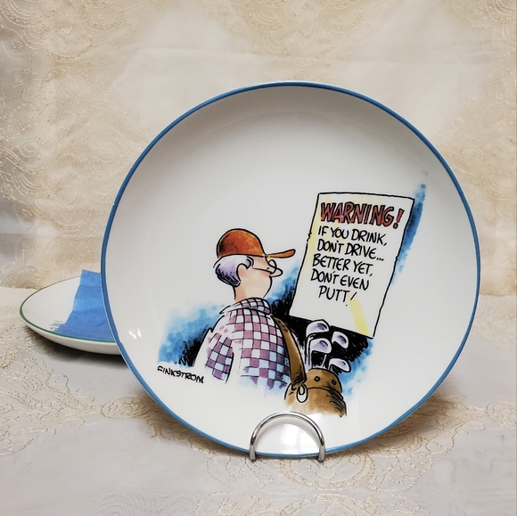 Finkstrom Collection 8 Small Plates - Picture 7 of 9